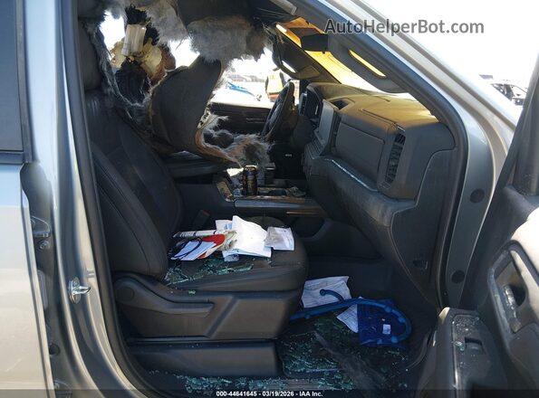 1GCUDEE83RZ286095 2024 CHEVROLET SILVERADO Серый Вид салона спереди