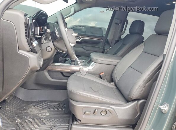 1GCUKGED4TZ178400 2026 CHEVROLET SILVERADO Green Вид салону спереду