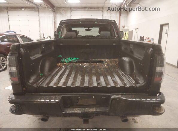 1GCVKREC8JZ216876 2018 CHEVROLET SILVERADO Черный 