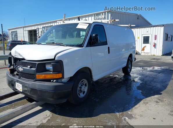 1GCWGAFF3G1339749 2016 CHEVROLET EXPRESS White წინა მარცხენა ხედი სამი მეოთხედიდან