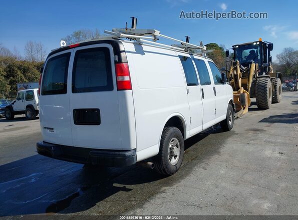 1GCWGAFF3G1339749 2016 CHEVROLET EXPRESS White უკანა მარჯვენა