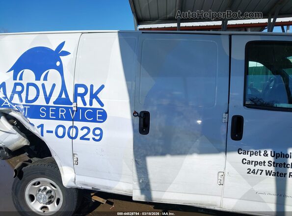 1GCWGAFF5H1257703 2017 CHEVROLET EXPRESS White 