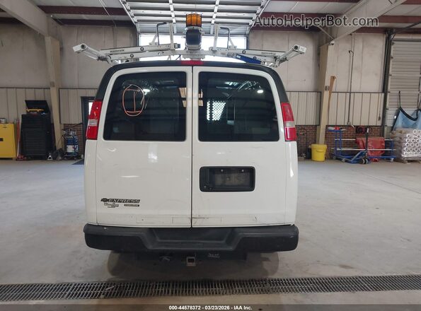 1GCWGAFF6G1330382 2016 CHEVROLET EXPRESS White 
