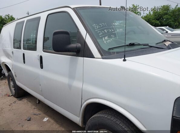 1GCWGAFP1P1107353 2023 CHEVROLET EXPRESS White 