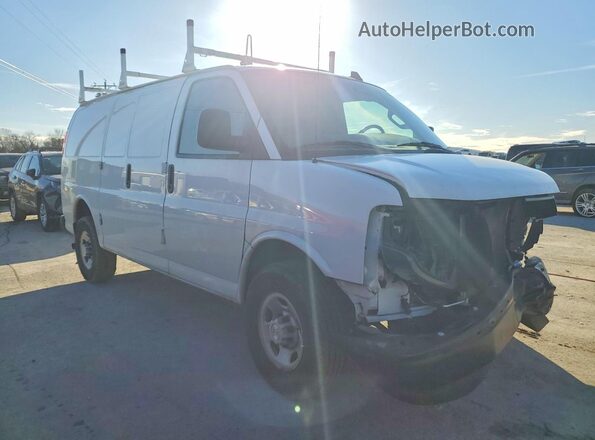 1GCWGAFP3N1251807 2022 CHEVROLET EXPRESS White წინა მარჯვენა