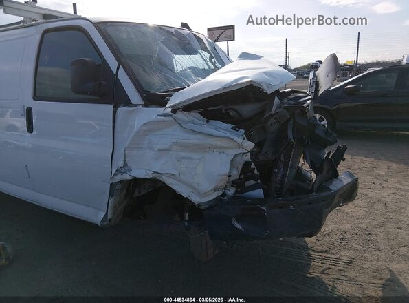 1GCWGAFP7S1150927 2025 CHEVROLET EXPRESS White Rear interior view