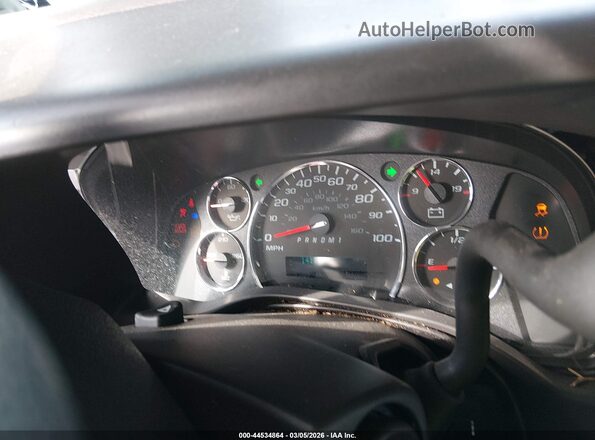 1GCWGAFP7S1150927 2025 CHEVROLET EXPRESS White Rear seats view