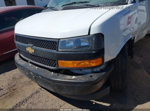 1GCWGBFP1P1202811 2023 CHEVROLET EXPRESS White Вид спереду