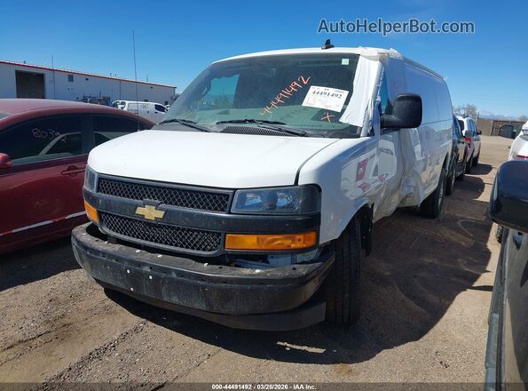 1GCWGBFP1P1202811 2023 CHEVROLET EXPRESS White Передня ліва чверть