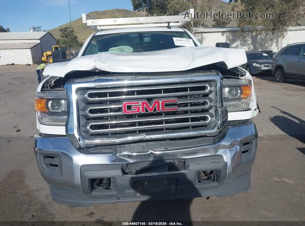 1GD11NEG8KF111587 2019 GMC SIERRA Белый 