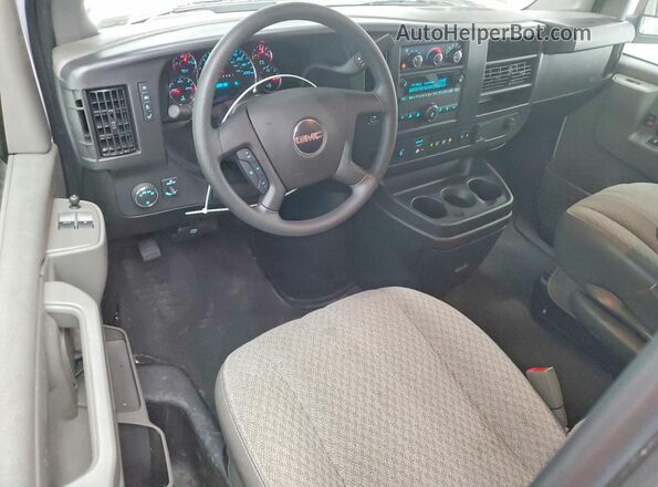 1GJZ7PFP4S1195607 2025 GMC SAVANA White Вид панелі приладів