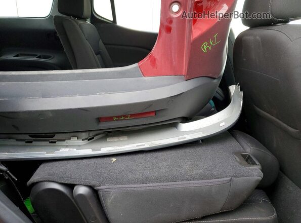 1GKKNKLS5MZ200381 2021 GMC ACADIA Red უკანა სალონის ხედი