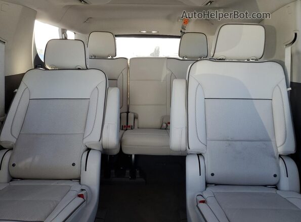 1GKS2JKL2MR349666 2021 GMC YUKON White Vista de los asientos traseros
