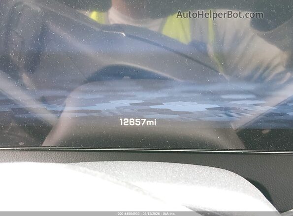1GNERGKS2TJ145100 2026 CHEVROLET TRAVERSE Серый Панорамный вид салона 360°