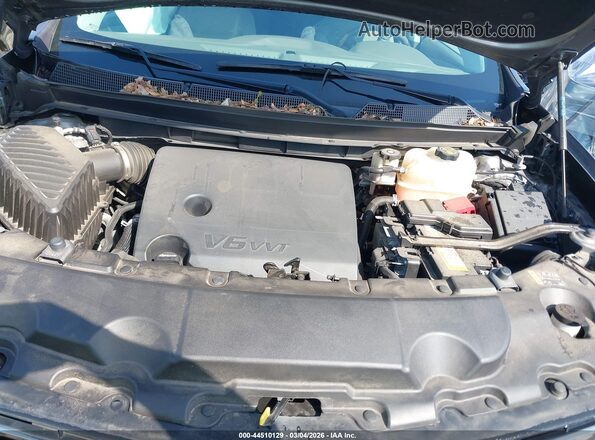 1GNERGKW4LJ157736 2020 CHEVROLET TRAVERSE Gray Widok z tyłu