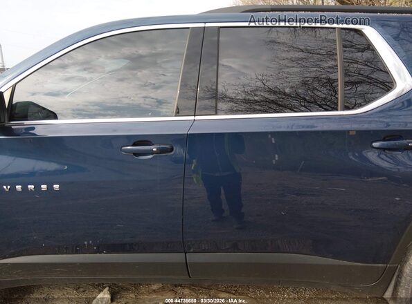 1GNERGKW4PJ225684 2023 CHEVROLET TRAVERSE Blue Widok wnętrza 360 stopni