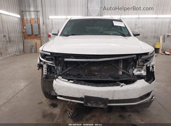 1GNSKBKC1HR359314 2017 CHEVROLET TAHOE White Widok z przodu