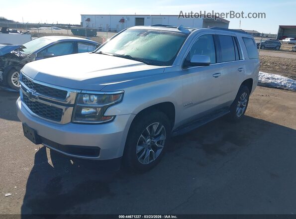 1GNSKBKCXJR180727 2018 CHEVROLET TAHOE Серебряный Передняя левая четверть