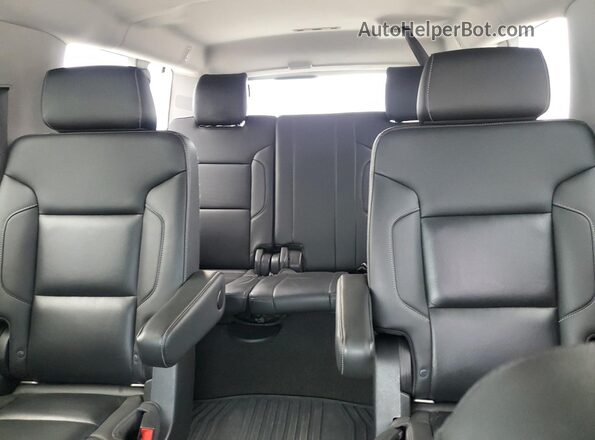 1GNSKJKCXJR360705 2018 CHEVROLET SUBURBAN Black Widok tylnych siedzeń