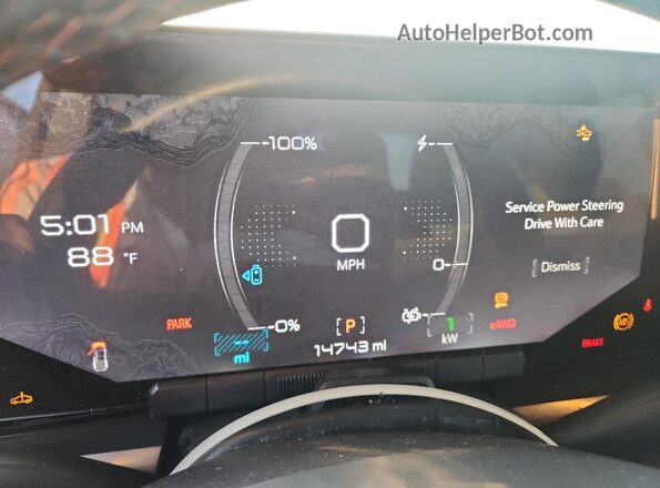 1GT10DDB6RU108779 2024 GMC HUMMER Green Սարքավորումների վահանակի տեսք