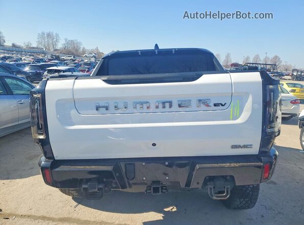 1GT40FDA4NU100853 2022 GMC HUMMER White უკანა ხედი