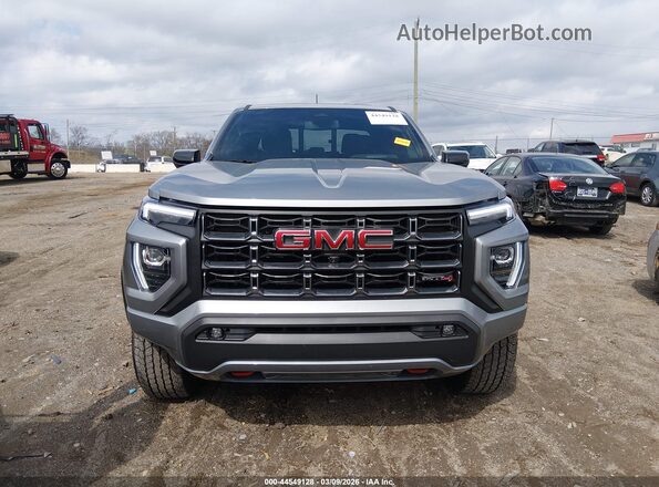 1GTP2DEK7T1127949 2026 GMC CANYON Gray Սալոնի հետևի տեսք
