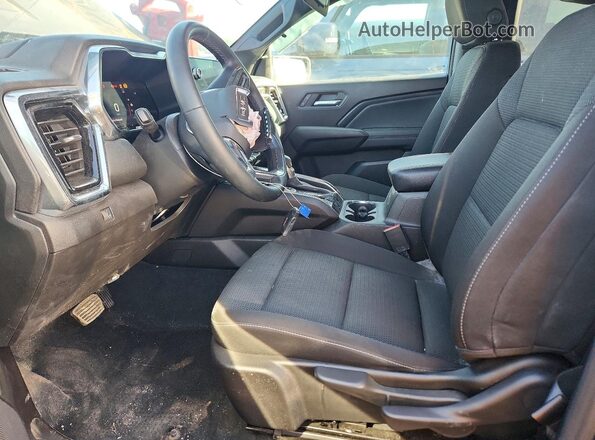 1GTP6BEK5P1213081 2023 GMC CANYON Черный Вид панели приборов