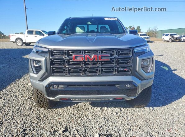 1GTP6EEK2R1277471 2024 GMC CANYON Серебряный Вид спереди