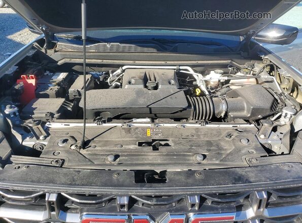 1GTP6EEK2R1277471 2024 GMC CANYON Серебряный Вид задней части салона