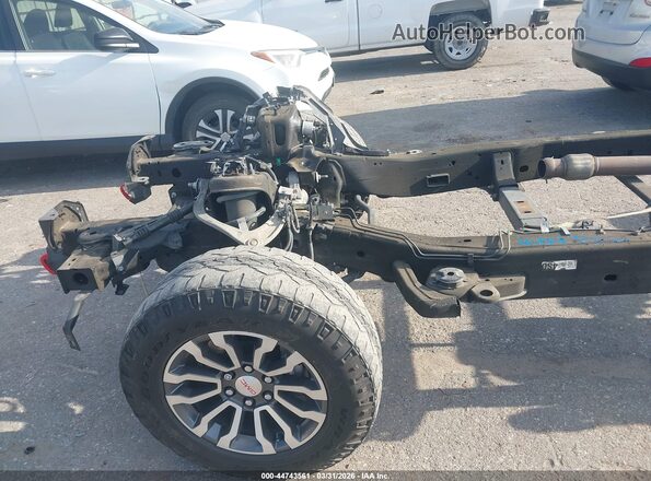 1GTP9EEL6LZ340564 2020 GMC SIERRA Black Widok z przodu