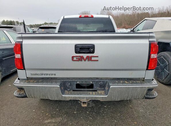 1GTV2LEC2JZ181541 2018 GMC SIERRA Silver Հետևի տեսք