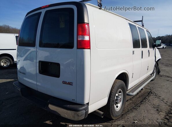 1GTW7AF75N1241733 2022 GMC SAVANA 2500 White უკანა მარჯვენა