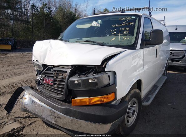 1GTW7AF75N1241733 2022 GMC SAVANA 2500 White წინა მარცხენა ხედი სამი მეოთხედიდან