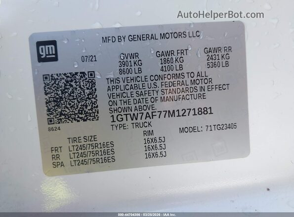 1GTW7AF77M1271881 2021 GMC SAVANA CARGO White Engine compartment view