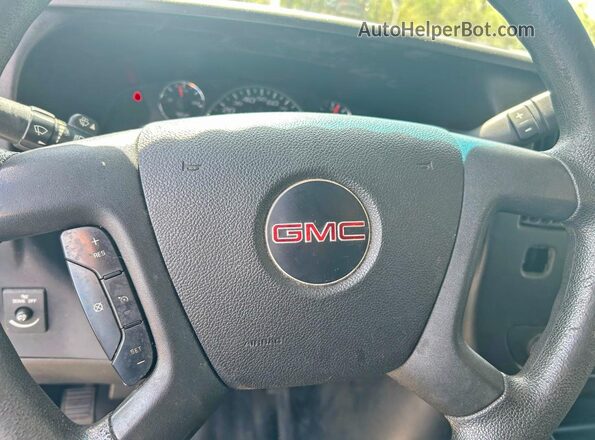 1GTW7AFG2J1909739 2018 GMC SAVANA White VIN կոդի պիտակի տեսք