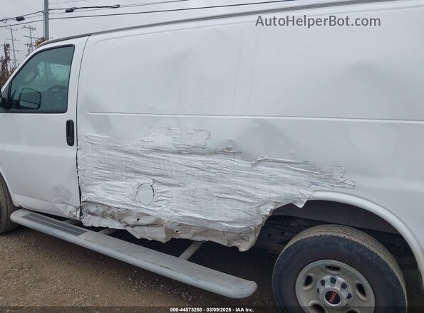 1GTW7AFG4K1316336 2019 GMC SAVANA 2500 Белый Вид спереди