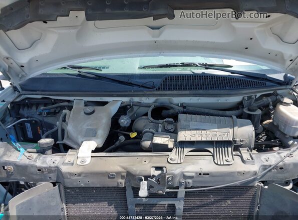 1GTW7AFG7K1269867 2019 GMC SAVANA 2500 White Widok z tyłu