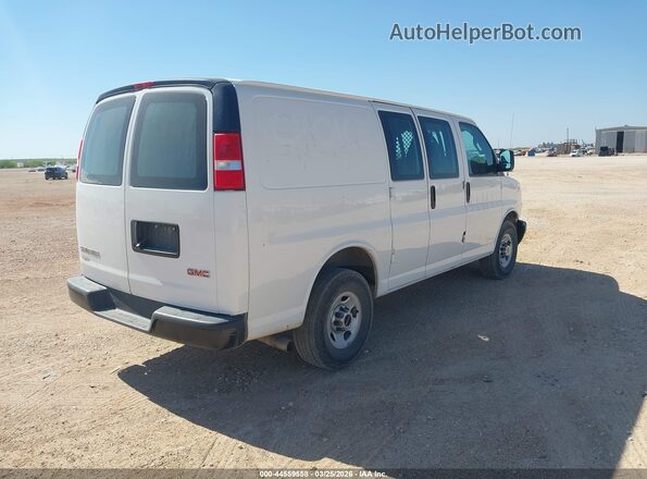 1GTW7AFP1M1192352 2021 GMC SAVANA CARGO White Rear right