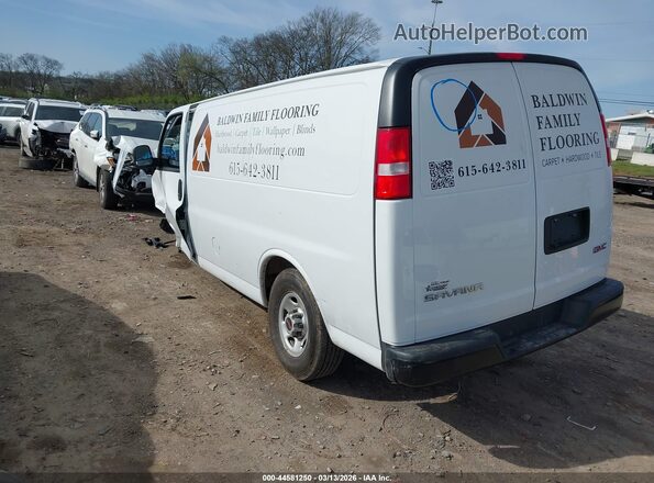 1GTW7AFP7S1102635 2025 GMC SAVANA CARGO White Trasero izquierdo