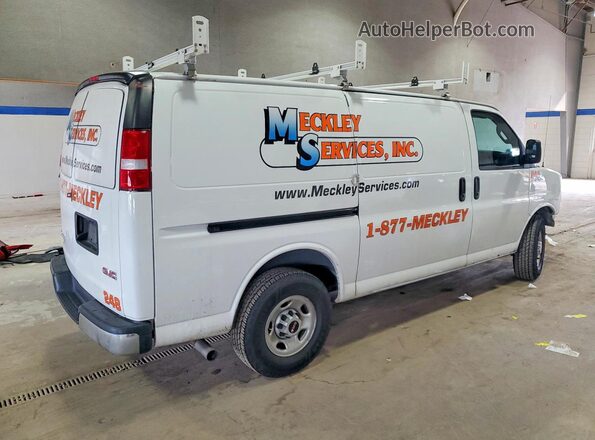 1GTW7AFPXP1225370 2023 GMC SAVANA White Tył prawy