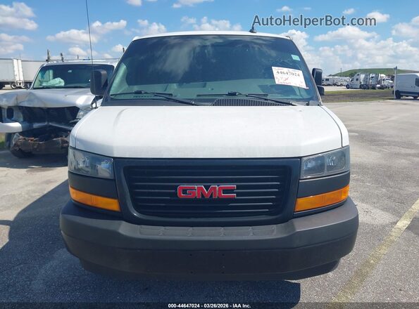 1GTZ7GFP9P1152833 2023 GMC SAVANA CARGO White Widok zestawu wskaźników
