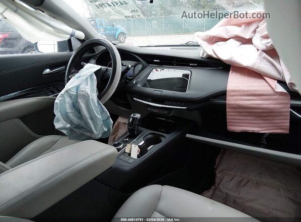 1GYAZAR45KF134681 2019 CADILLAC XT4 Gray 