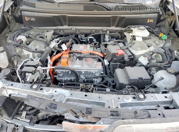1GYC3KML9TZ700209 2026 CADILLAC VISTIQ Silver Widok komory silnika