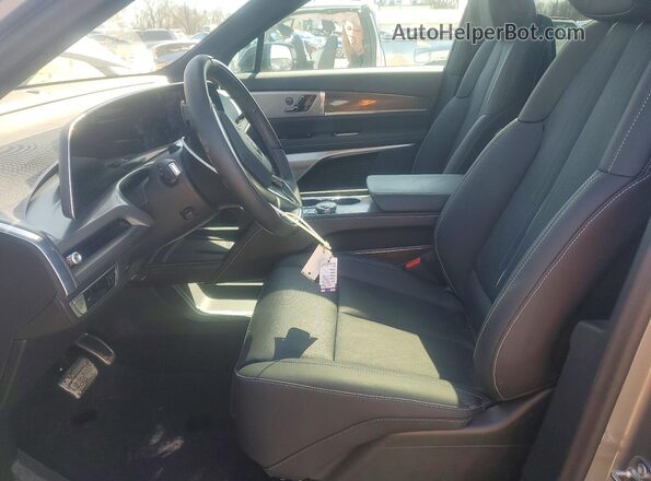 1GYC3KML9TZ704101 2026 CADILLAC VISTIQ Gray წინა სალონის ხედი