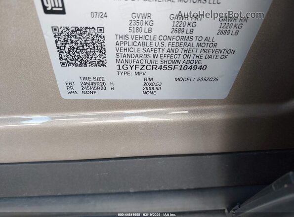 1GYFZCR45SF104940 2025 CADILLAC XT4 Золотой Вид подкапотного пространства