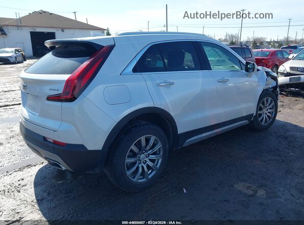 1GYFZDR40MF084282 2021 CADILLAC XT4 White 