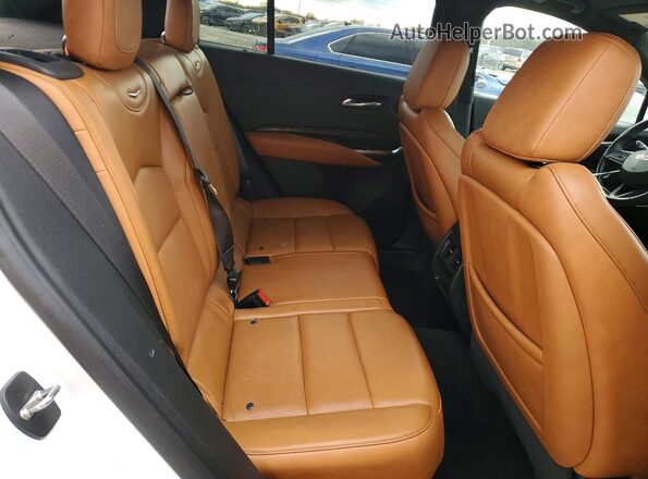 1GYFZDR42KF113830 2019 CADILLAC XT4 Белый 
