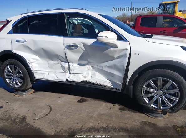 1GYFZDR43MF081277 2021 CADILLAC XT4 Белый Вид задней части салона