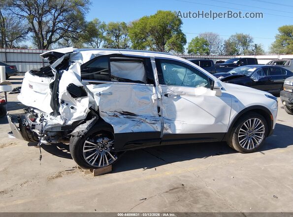 1GYFZDR44RF171593 2024 CADILLAC XT4 White Սալոնի 360 աստիճան տեսք