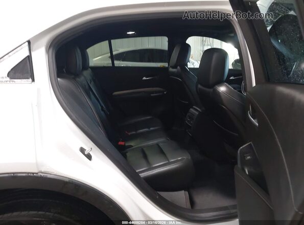 1GYFZDR45KF224260 2019 CADILLAC XT4 White Widok naklejki z numerem VIN